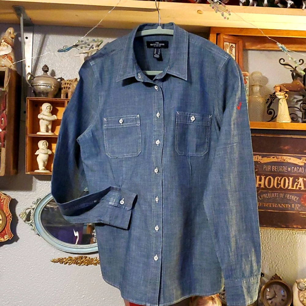 Womens shirt